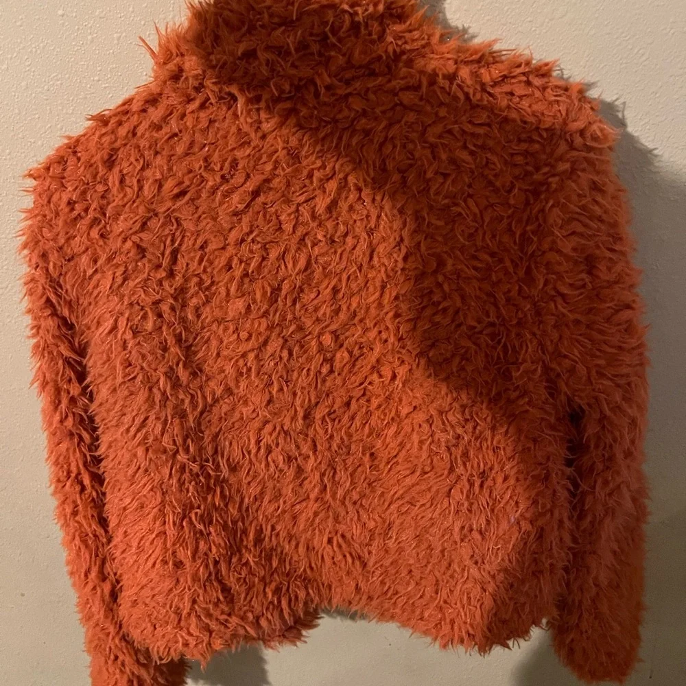 Rust orange jacket! - Picture 3 of 3